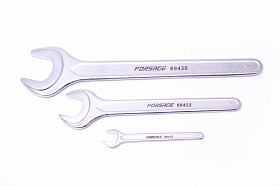 На сайте Трейдимпорт можно недорого купить Ключ рожковый односторонний 27мм Forsage F-89427. 