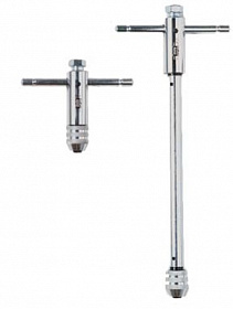 На сайте Трейдимпорт можно недорого купить Метчикодержатель трещоточный L85мм с воротком М3-10 Krino 1501001. 